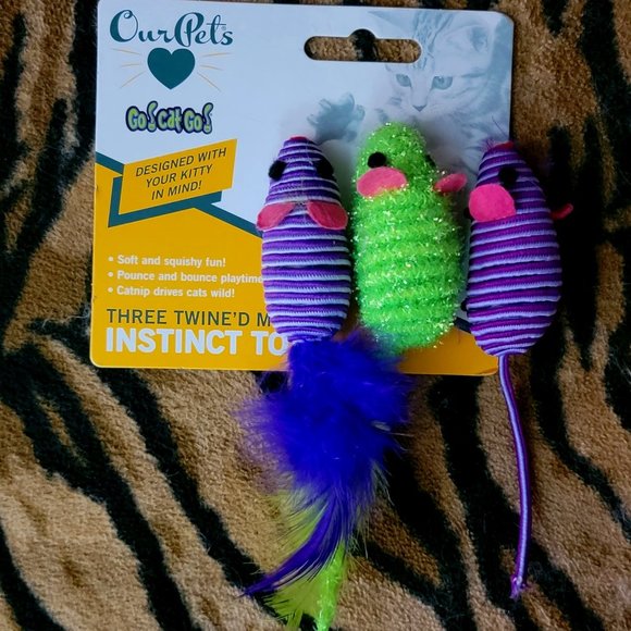Ourpets 3 Twined Mice Cat Toy New! - Picture 1 of 3